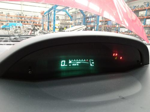 Used Instrument cluster TOYOTA YARIS (_P9_) 1.3 VVT-i (SCP90_, SCP90R) (87 hp) 17787042