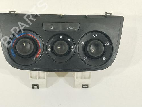 Used Climate control Climate control 38050980 38050980