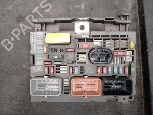 Used Fuse box Fuse box PEUGEOT 308 SW I (4E_, 4H_) 1.6 HDi (112 hp) 33293011 33293011
