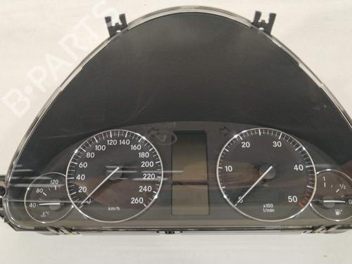 instrument-cluster-mercedes-benz-c-class-w203-2000-2001-2002-2003-2004-2005-2006-2007-33114192 main image