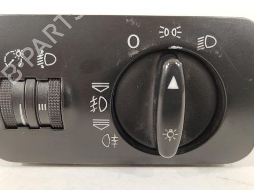 Used Headlight switch Headlight switch AUDI A3 (8L1) 1.8 (125 hp) 33431537 33431537