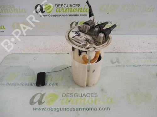 Used Fuel pump RENAULT MEGANE III Hatchback (BZ0/1_, B3_) [2008-2025]  1875675
