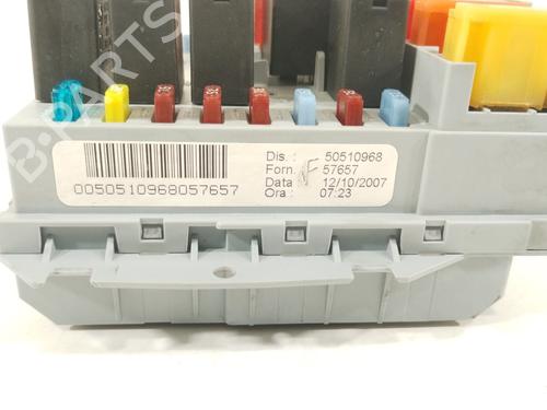 Fuse box ALFA ROMEO 159 (939_) 1.9 JTDM 16V (939AXF1B, 939AXC1B) | BP37408003E1 - Image 3
