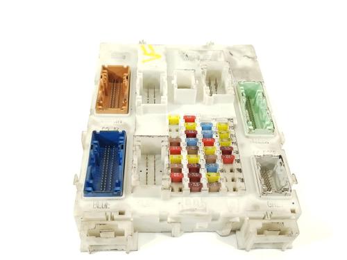 Used Fuse box FORD FOCUS III 1.5 TDCi (120 hp) 30512895