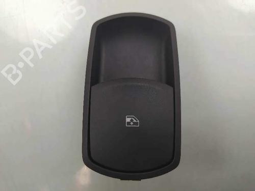 Used Right front window switch Right front window switch 5582107 5582107