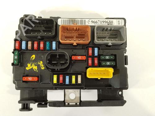 Used Fuse box Fuse box 27716540 27716540