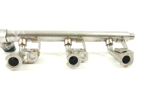 Injection rail FORD FOCUS III Saloon 1.0 EcoBoost | BP29562024M98