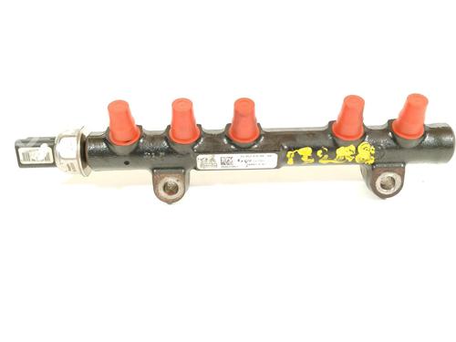 Used Injection rail Injection rail 28073582 28073582