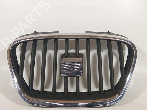 Used Grille Grille SEAT ALTEA (5P1) 1.4 TSI (125 hp) 40262777 40262777