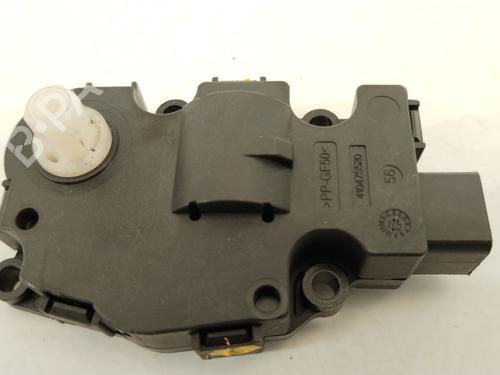 Used Electronic module BMW 5 Touring (F11) 525 d xDrive (218 hp) 28125491