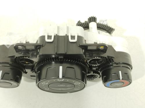 Climate control FORD FIESTA VI (CB1, CCN)  | BP6046821I5 