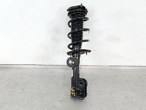 Used Right front shock absorber Right front shock absorber KIA SORENTO III (UM) [2015-2023] 36532716 36532716