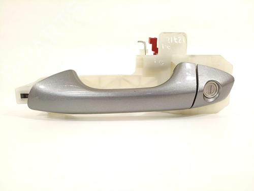 Used Front left exterior door handle Front left exterior door handle KIA STONIC (YB) 1.0 T-GDi (120 hp) 40100630 40100630