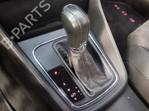 gear-lever-seat-leon-sc-5f5-2013-2014-2015-2016-2017-2018-18069343 main image