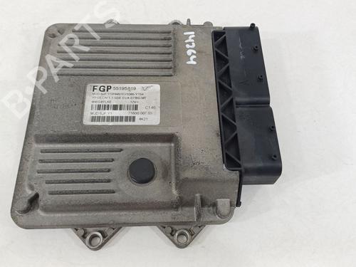 Used Engine control unit (ECU) LANCIA YPSILON (843_) 1.2 (843.AXL1A) (69 hp) 26558442