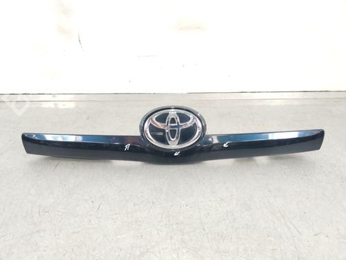 Used Grille Grille 38621714 38621714