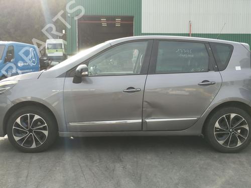 Brugte RENAULT SCÉNIC III (JZ0/1_)  1.5 dCi  4864778