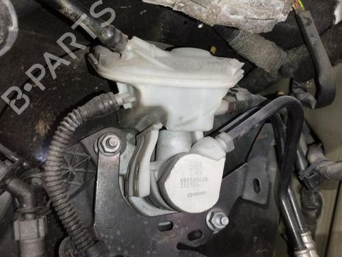 Used Brake master cylinder Brake master cylinder 38284867 38284867