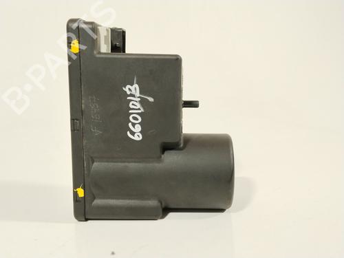 Used Comfort control module AUDI 80 B4 Saloon (8C2) 2.3 E (133 hp) 30273435