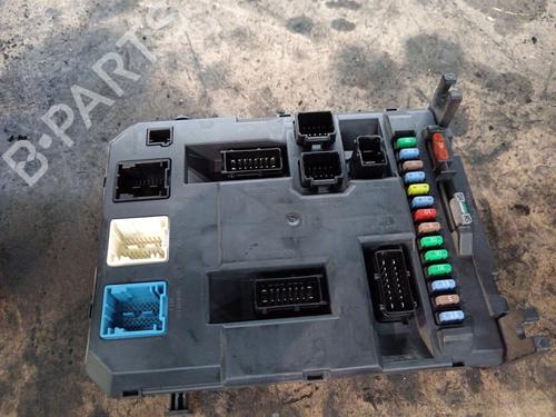 Used Fuse box Fuse box CITROËN C3 II (SC_) 1.4 (73 hp) 33023604 33023604