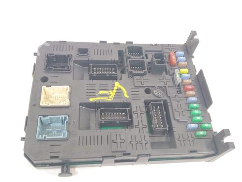 Used Fuse box Fuse box 23461407 23461407