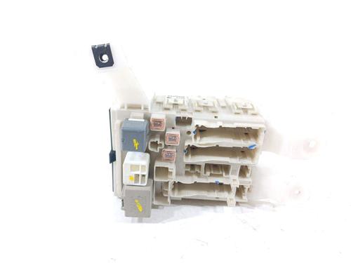 Used Fuse box Fuse box TOYOTA AURIS (_E15_) 2.0 D-4D (ADE150_, ADE150R) (126 hp) 40072300 40072300