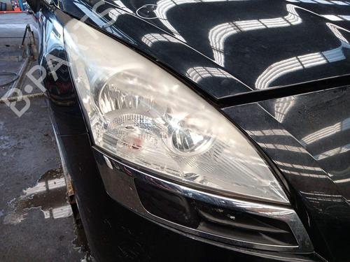 Used Right headlight Right headlight PEUGEOT 5008 (0U_, 0E_) 1.6 HDi (112 hp) 31194781 31194781