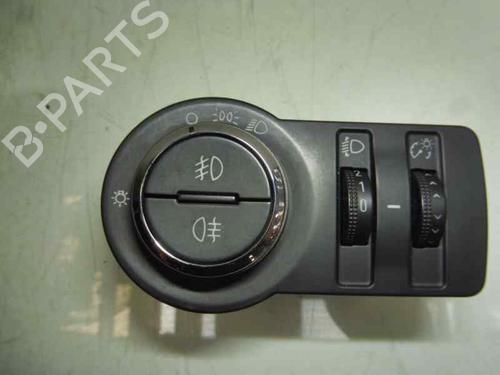 Used Headlight switch CHEVROLET CRUZE (J300) [2009-2025]  4508121