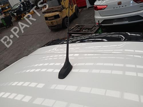 Used Antenna/Base Antenna/Base PEUGEOT 208 II (UB_, UP_, UW_, UJ_) 1.5 BlueHDI 100 (102 hp) 36023030 36023030