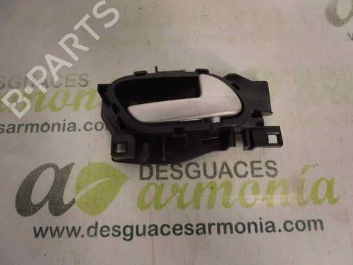 Used Front right interior door handle Front right interior door handle 3214573 3214573