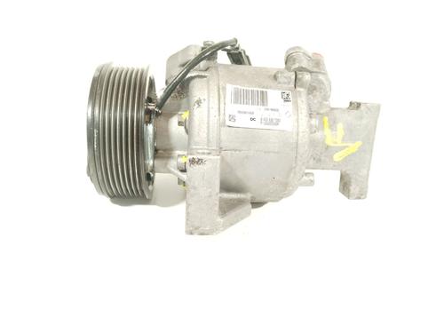 Used AC compressor AC compressor SMART FORFOUR Hatchback (453) 0.9 (453.044, 453.053) (90 hp) 32169835 32169835