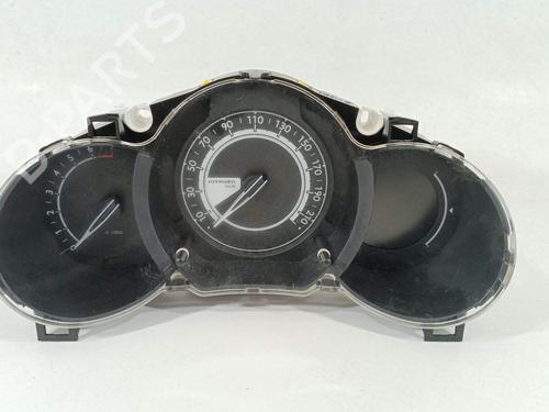 Used Instrument cluster Instrument cluster 35770136 35770136