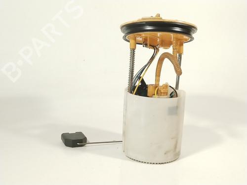 Used Fuel pump VW PASSAT B6 (3C2) 2.0 TDI (110 hp) 30684449