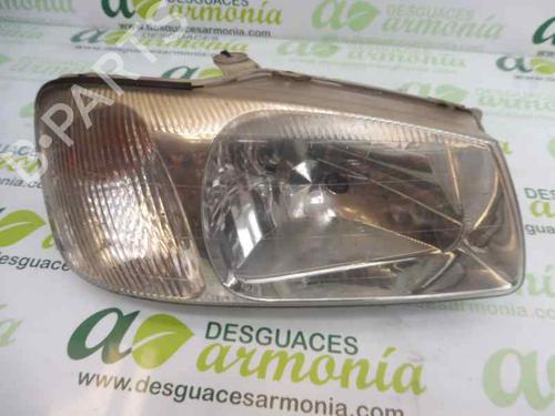 Faro derecho Faro derecho 2977440 2977440