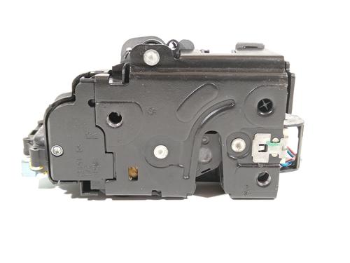 Used Rear right lock SKODA OCTAVIA II (1Z3) 1.6 TDI (105 hp) 30749524