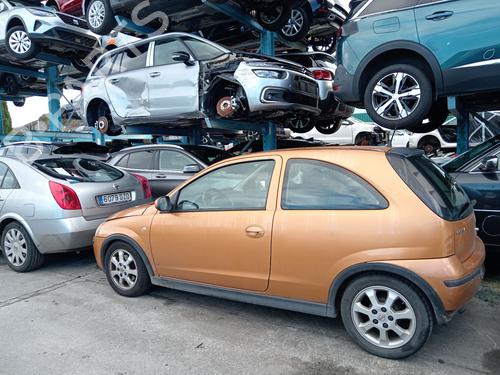 Left headlight OPEL CORSA C (X01) 1.7 CDTI (F08, F68) | BP31611613C28