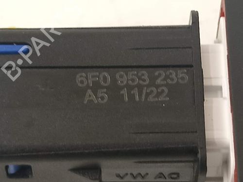 Warning switch SEAT ARONA (KJ7, KJP) 1.0 TSI | BP17759686I22 - Image 3