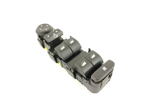 Used Left front window switch Left front window switch PEUGEOT 407 (6D_) 2.0 HDi 135 (6DRHRH, 6DRHRE, 6DRHRG, 6DRHRJ) (136 hp) 34137951 34137951