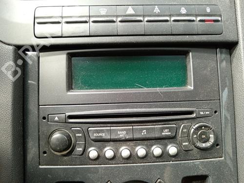 Used Radio PEUGEOT 5008 (0U_, 0E_) [2009-2017]  18697609