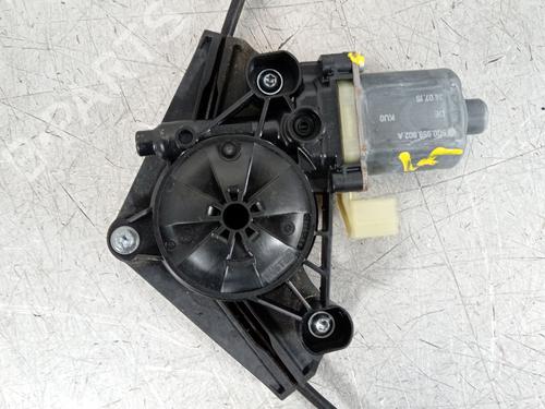 Alzavetro posteriore destra VW TOURAN (5T1) 1.6 TDI | BP30733714C25