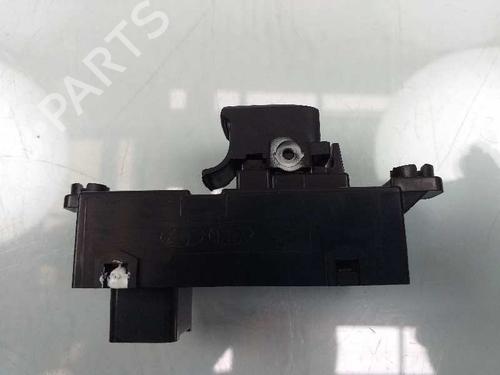 BP4977663I26 | Right front window switch KIA CEE'D Sportswagon (JD) 1.6 CRDi 128 BP4977663I26