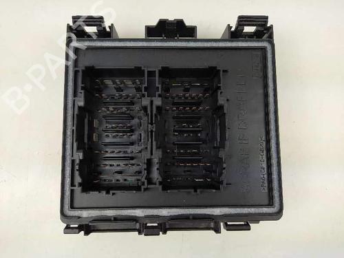 Used Fuse box Fuse box 6295544 6295544