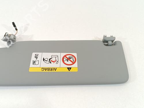 right-sun-visor-audi-q2-gab-gag-2016-33936652 main image