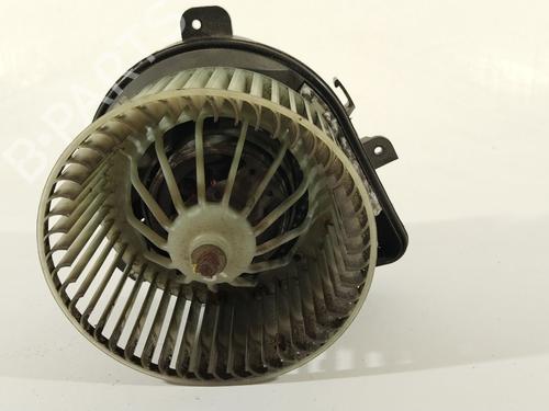 Moteur de chauffage PEUGEOT EXPERT (224_) [1995-2006]  28098667