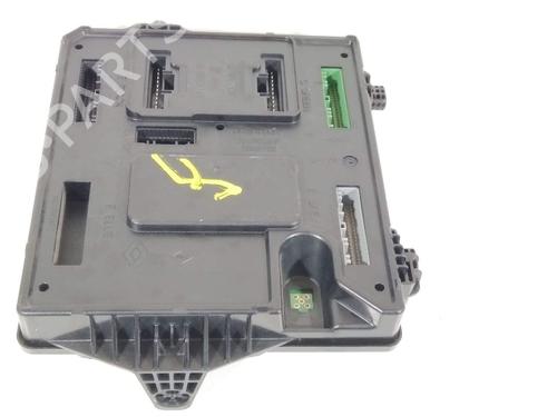 fuse-box-renault-megane-iii-hatchback-bz01_-b3_-2008-24842943 main image