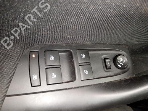 Used Left front window switch Left front window switch OPEL ASTRA K (B16) 1.5 CRDI (68) (105 hp) 35979289 35979289