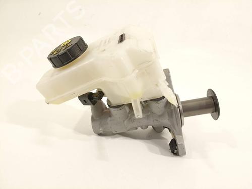 Used Brake master cylinder Brake master cylinder 16018932 16018932
