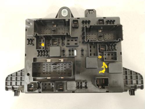 Used Fuse box OPEL ASTRA J Sports Tourer (P10) 2.0 CDTI (35) (165 hp) 32492899