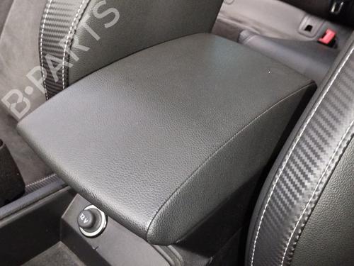 Used Armrest / Center console Armrest / Center console SEAT LEON ST (5F8) 2.0 Cupra (300 hp) 36023032 36023032