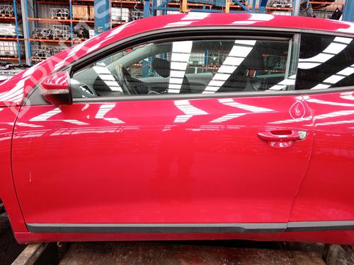 left-front-door-vw-scirocco-iii-137-138-14-tsi-2008-2009-2010-2011-2012-2013-2014-2015-2016-2017-17678285 main image